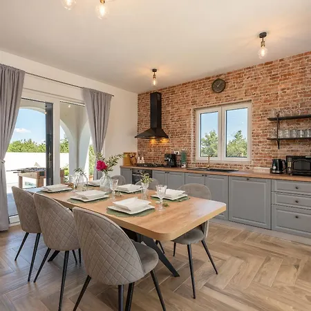 Olivarum Villa